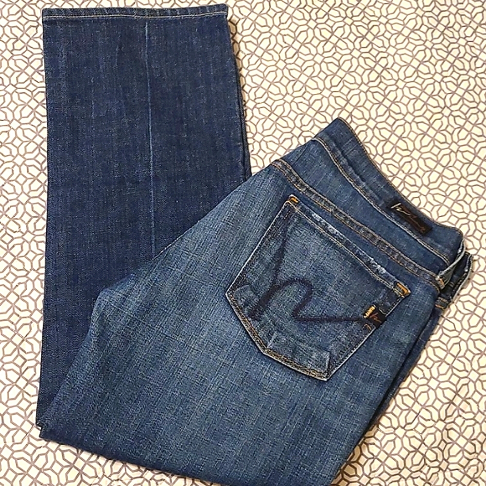 HP! Citizen's of Humanity "Kelly" Cropped Jeans - Picture 3 of 5